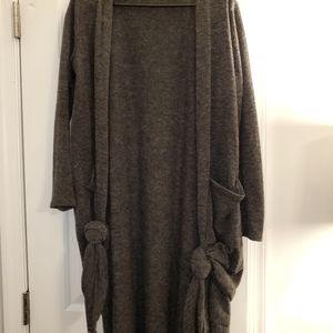 Gorgeous LuLaRoe Sweatet duster!